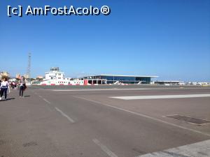 [P14] Cel mai mic aeroport din lume.  » foto by rora
 - 
<span class="allrVoted glyphicon glyphicon-heart hidden" id="av922374"></span>
<a class="m-l-10 hidden" id="sv922374" onclick="voting_Foto_DelVot(,922374,10692)" role="button">șterge vot <span class="glyphicon glyphicon-remove"></span></a>
<a id="v9922374" class=" c-red"  onclick="voting_Foto_SetVot(922374)" role="button"><span class="glyphicon glyphicon-heart-empty"></span> <b>LIKE</b> = Votează poza</a> <img class="hidden"  id="f922374W9" src="/imagini/loader.gif" border="0" /><span class="AjErrMes hidden" id="e922374ErM"></span>