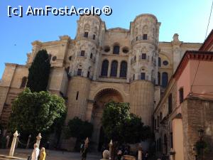 [P07] Catedrala din Malaga.  » foto by rora
 - 
<span class="allrVoted glyphicon glyphicon-heart hidden" id="av922367"></span>
<a class="m-l-10 hidden" id="sv922367" onclick="voting_Foto_DelVot(,922367,10692)" role="button">șterge vot <span class="glyphicon glyphicon-remove"></span></a>
<a id="v9922367" class=" c-red"  onclick="voting_Foto_SetVot(922367)" role="button"><span class="glyphicon glyphicon-heart-empty"></span> <b>LIKE</b> = Votează poza</a> <img class="hidden"  id="f922367W9" src="/imagini/loader.gif" border="0" /><span class="AjErrMes hidden" id="e922367ErM"></span>