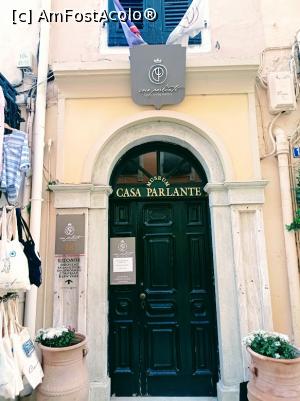 [P02] Casa Parlante înainte de ora de deschidere. » foto by Rodel
 - 
<span class="allrVoted glyphicon glyphicon-heart hidden" id="av1340819"></span>
<a class="m-l-10 hidden" id="sv1340819" onclick="voting_Foto_DelVot(,1340819,10697)" role="button">șterge vot <span class="glyphicon glyphicon-remove"></span></a>
<a id="v91340819" class=" c-red"  onclick="voting_Foto_SetVot(1340819)" role="button"><span class="glyphicon glyphicon-heart-empty"></span> <b>LIKE</b> = Votează poza</a> <img class="hidden"  id="f1340819W9" src="/imagini/loader.gif" border="0" /><span class="AjErrMes hidden" id="e1340819ErM"></span>
