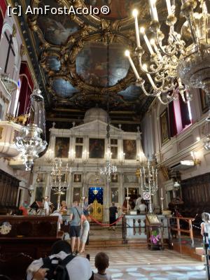 [P29] Biserica Sfântul Spiridon și tavanul superb, casetat, mărginit cu aur. » foto by maryka
 - 
<span class="allrVoted glyphicon glyphicon-heart hidden" id="av1279141"></span>
<a class="m-l-10 hidden" id="sv1279141" onclick="voting_Foto_DelVot(,1279141,10697)" role="button">șterge vot <span class="glyphicon glyphicon-remove"></span></a>
<a id="v91279141" class=" c-red"  onclick="voting_Foto_SetVot(1279141)" role="button"><span class="glyphicon glyphicon-heart-empty"></span> <b>LIKE</b> = Votează poza</a> <img class="hidden"  id="f1279141W9" src="/imagini/loader.gif" border="0" /><span class="AjErrMes hidden" id="e1279141ErM"></span>