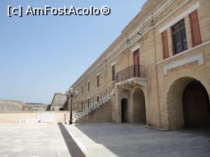 [P30] Cetatea veche-Arhiva orașului Corfu. » foto by maryka
 - 
<span class="allrVoted glyphicon glyphicon-heart hidden" id="av1279875"></span>
<a class="m-l-10 hidden" id="sv1279875" onclick="voting_Foto_DelVot(,1279875,10697)" role="button">șterge vot <span class="glyphicon glyphicon-remove"></span></a>
<a id="v91279875" class=" c-red"  onclick="voting_Foto_SetVot(1279875)" role="button"><span class="glyphicon glyphicon-heart-empty"></span> <b>LIKE</b> = Votează poza</a> <img class="hidden"  id="f1279875W9" src="/imagini/loader.gif" border="0" /><span class="AjErrMes hidden" id="e1279875ErM"></span>
