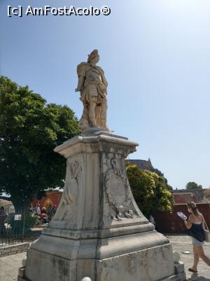 [P63] Statuia din marmură a Contelui Johann Matthias von den Schulenburg. » foto by maryka
 - 
<span class="allrVoted glyphicon glyphicon-heart hidden" id="av1279908"></span>
<a class="m-l-10 hidden" id="sv1279908" onclick="voting_Foto_DelVot(,1279908,10697)" role="button">șterge vot <span class="glyphicon glyphicon-remove"></span></a>
<a id="v91279908" class=" c-red"  onclick="voting_Foto_SetVot(1279908)" role="button"><span class="glyphicon glyphicon-heart-empty"></span> <b>LIKE</b> = Votează poza</a> <img class="hidden"  id="f1279908W9" src="/imagini/loader.gif" border="0" /><span class="AjErrMes hidden" id="e1279908ErM"></span>