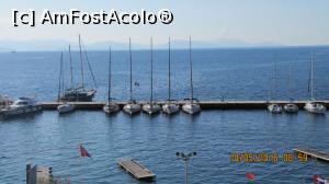 [P01] Portul Mandraki » foto by elviramvio
 - 
<span class="allrVoted glyphicon glyphicon-heart hidden" id="av805094"></span>
<a class="m-l-10 hidden" id="sv805094" onclick="voting_Foto_DelVot(,805094,10697)" role="button">șterge vot <span class="glyphicon glyphicon-remove"></span></a>
<a id="v9805094" class=" c-red"  onclick="voting_Foto_SetVot(805094)" role="button"><span class="glyphicon glyphicon-heart-empty"></span> <b>LIKE</b> = Votează poza</a> <img class="hidden"  id="f805094W9" src="/imagini/loader.gif" border="0" /><span class="AjErrMes hidden" id="e805094ErM"></span>