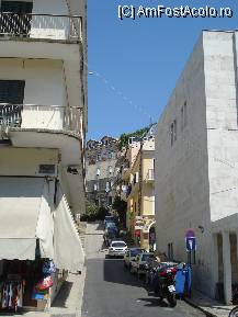 [P19] Stradute inguste si in plan inclinat din Corfu Town » foto by ileanaxperta*
 - 
<span class="allrVoted glyphicon glyphicon-heart hidden" id="av79347"></span>
<a class="m-l-10 hidden" id="sv79347" onclick="voting_Foto_DelVot(,79347,10697)" role="button">șterge vot <span class="glyphicon glyphicon-remove"></span></a>
<a id="v979347" class=" c-red"  onclick="voting_Foto_SetVot(79347)" role="button"><span class="glyphicon glyphicon-heart-empty"></span> <b>LIKE</b> = Votează poza</a> <img class="hidden"  id="f79347W9" src="/imagini/loader.gif" border="0" /><span class="AjErrMes hidden" id="e79347ErM"></span>