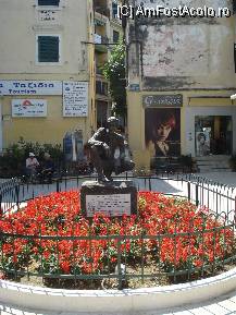 [P24] Multe statui cu aranjamente florale ce incanta ochiul in Kerkyra » foto by ileanaxperta*
 - 
<span class="allrVoted glyphicon glyphicon-heart hidden" id="av79352"></span>
<a class="m-l-10 hidden" id="sv79352" onclick="voting_Foto_DelVot(,79352,10697)" role="button">șterge vot <span class="glyphicon glyphicon-remove"></span></a>
<a id="v979352" class=" c-red"  onclick="voting_Foto_SetVot(79352)" role="button"><span class="glyphicon glyphicon-heart-empty"></span> <b>LIKE</b> = Votează poza</a> <img class="hidden"  id="f79352W9" src="/imagini/loader.gif" border="0" /><span class="AjErrMes hidden" id="e79352ErM"></span>