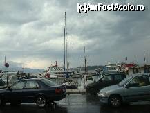 [P43] portul Kerkyra intr-o zi ploioasa. » foto by sandu.53
 - 
<span class="allrVoted glyphicon glyphicon-heart hidden" id="av267143"></span>
<a class="m-l-10 hidden" id="sv267143" onclick="voting_Foto_DelVot(,267143,10697)" role="button">șterge vot <span class="glyphicon glyphicon-remove"></span></a>
<a id="v9267143" class=" c-red"  onclick="voting_Foto_SetVot(267143)" role="button"><span class="glyphicon glyphicon-heart-empty"></span> <b>LIKE</b> = Votează poza</a> <img class="hidden"  id="f267143W9" src="/imagini/loader.gif" border="0" /><span class="AjErrMes hidden" id="e267143ErM"></span>