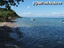 [P01] Moraitika - plaja din nordul statiunii, foarte ingusta si cu pietris » foto by danoradea
 - 
<span class="allrVoted glyphicon glyphicon-heart hidden" id="av105810"></span>
<a class="m-l-10 hidden" id="sv105810" onclick="voting_Foto_DelVot(,105810,10698)" role="button">șterge vot <span class="glyphicon glyphicon-remove"></span></a>
<a id="v9105810" class=" c-red"  onclick="voting_Foto_SetVot(105810)" role="button"><span class="glyphicon glyphicon-heart-empty"></span> <b>LIKE</b> = Votează poza</a> <img class="hidden"  id="f105810W9" src="/imagini/loader.gif" border="0" /><span class="AjErrMes hidden" id="e105810ErM"></span>