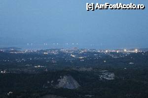 [P20] In zare este coasta Albaniei » foto by mirmicu
 - 
<span class="allrVoted glyphicon glyphicon-heart hidden" id="av401976"></span>
<a class="m-l-10 hidden" id="sv401976" onclick="voting_Foto_DelVot(,401976,10699)" role="button">șterge vot <span class="glyphicon glyphicon-remove"></span></a>
<a id="v9401976" class=" c-red"  onclick="voting_Foto_SetVot(401976)" role="button"><span class="glyphicon glyphicon-heart-empty"></span> <b>LIKE</b> = Votează poza</a> <img class="hidden"  id="f401976W9" src="/imagini/loader.gif" border="0" /><span class="AjErrMes hidden" id="e401976ErM"></span>