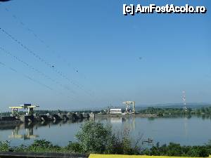 [P02] Porţile de fier 2 - vedere de pe ţărmul românesc » foto by baby eyes
 - 
<span class="allrVoted glyphicon glyphicon-heart hidden" id="av442471"></span>
<a class="m-l-10 hidden" id="sv442471" onclick="voting_Foto_DelVot(,442471,10699)" role="button">șterge vot <span class="glyphicon glyphicon-remove"></span></a>
<a id="v9442471" class=" c-red"  onclick="voting_Foto_SetVot(442471)" role="button"><span class="glyphicon glyphicon-heart-empty"></span> <b>LIKE</b> = Votează poza</a> <img class="hidden"  id="f442471W9" src="/imagini/loader.gif" border="0" /><span class="AjErrMes hidden" id="e442471ErM"></span>