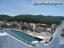 [P05] Portul Igoumenitsa - vedere de pe ferry » foto by deliutza27
 - 
<span class="allrVoted glyphicon glyphicon-heart hidden" id="av189451"></span>
<a class="m-l-10 hidden" id="sv189451" onclick="voting_Foto_DelVot(,189451,10699)" role="button">șterge vot <span class="glyphicon glyphicon-remove"></span></a>
<a id="v9189451" class=" c-red"  onclick="voting_Foto_SetVot(189451)" role="button"><span class="glyphicon glyphicon-heart-empty"></span> <b>LIKE</b> = Votează poza</a> <img class="hidden"  id="f189451W9" src="/imagini/loader.gif" border="0" /><span class="AjErrMes hidden" id="e189451ErM"></span>