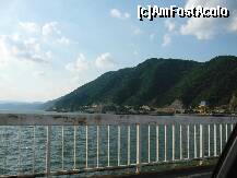 [P10] trecem Dunarea - vedere spre malul Romaniei » foto by deliutza27
 - 
<span class="allrVoted glyphicon glyphicon-heart hidden" id="av189550"></span>
<a class="m-l-10 hidden" id="sv189550" onclick="voting_Foto_DelVot(,189550,10699)" role="button">șterge vot <span class="glyphicon glyphicon-remove"></span></a>
<a id="v9189550" class=" c-red"  onclick="voting_Foto_SetVot(189550)" role="button"><span class="glyphicon glyphicon-heart-empty"></span> <b>LIKE</b> = Votează poza</a> <img class="hidden"  id="f189550W9" src="/imagini/loader.gif" border="0" /><span class="AjErrMes hidden" id="e189550ErM"></span>