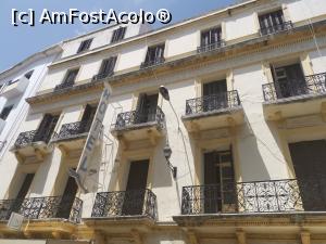 [P38] Hotel în orașul vechi din Tanger.  » foto by Aurici
 - 
<span class="allrVoted glyphicon glyphicon-heart hidden" id="av1115506"></span>
<a class="m-l-10 hidden" id="sv1115506" onclick="voting_Foto_DelVot(,1115506,10713)" role="button">șterge vot <span class="glyphicon glyphicon-remove"></span></a>
<a id="v91115506" class=" c-red"  onclick="voting_Foto_SetVot(1115506)" role="button"><span class="glyphicon glyphicon-heart-empty"></span> <b>LIKE</b> = Votează poza</a> <img class="hidden"  id="f1115506W9" src="/imagini/loader.gif" border="0" /><span class="AjErrMes hidden" id="e1115506ErM"></span>