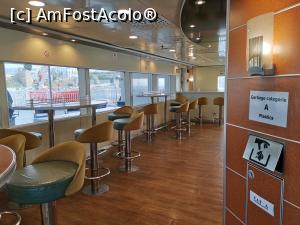 [P44] Înapoi pe ferry, direct la bar.  » foto by Aurici
 - 
<span class="allrVoted glyphicon glyphicon-heart hidden" id="av1115512"></span>
<a class="m-l-10 hidden" id="sv1115512" onclick="voting_Foto_DelVot(,1115512,10713)" role="button">șterge vot <span class="glyphicon glyphicon-remove"></span></a>
<a id="v91115512" class=" c-red"  onclick="voting_Foto_SetVot(1115512)" role="button"><span class="glyphicon glyphicon-heart-empty"></span> <b>LIKE</b> = Votează poza</a> <img class="hidden"  id="f1115512W9" src="/imagini/loader.gif" border="0" /><span class="AjErrMes hidden" id="e1115512ErM"></span>