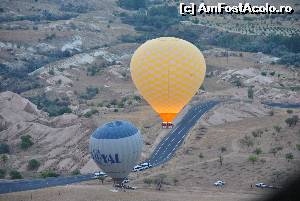 [P12] Se ridica baloanele din Valea Goreme » foto by Gabise
 - 
<span class="allrVoted glyphicon glyphicon-heart hidden" id="av550294"></span>
<a class="m-l-10 hidden" id="sv550294" onclick="voting_Foto_DelVot(,550294,10714)" role="button">șterge vot <span class="glyphicon glyphicon-remove"></span></a>
<a id="v9550294" class=" c-red"  onclick="voting_Foto_SetVot(550294)" role="button"><span class="glyphicon glyphicon-heart-empty"></span> <b>LIKE</b> = Votează poza</a> <img class="hidden"  id="f550294W9" src="/imagini/loader.gif" border="0" /><span class="AjErrMes hidden" id="e550294ErM"></span>