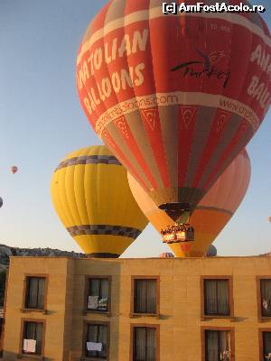 [P18] Ce vedeam de la geam dimineata- hotel Turist Cappadocia » foto by Motanul*
 - 
<span class="allrVoted glyphicon glyphicon-heart hidden" id="av549649"></span>
<a class="m-l-10 hidden" id="sv549649" onclick="voting_Foto_DelVot(,549649,10714)" role="button">șterge vot <span class="glyphicon glyphicon-remove"></span></a>
<a id="v9549649" class=" c-red"  onclick="voting_Foto_SetVot(549649)" role="button"><span class="glyphicon glyphicon-heart-empty"></span> <b>LIKE</b> = Votează poza</a> <img class="hidden"  id="f549649W9" src="/imagini/loader.gif" border="0" /><span class="AjErrMes hidden" id="e549649ErM"></span>