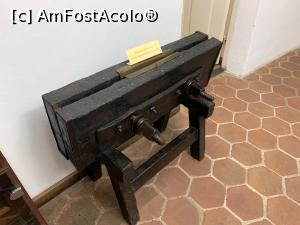 [P22] Presa cu ajutoru căreia se storcea seva din plante » foto by AZE
 - 
<span class="allrVoted glyphicon glyphicon-heart hidden" id="av1356478"></span>
<a class="m-l-10 hidden" id="sv1356478" onclick="voting_Foto_DelVot(,1356478,10746)" role="button">șterge vot <span class="glyphicon glyphicon-remove"></span></a>
<a id="v91356478" class=" c-red"  onclick="voting_Foto_SetVot(1356478)" role="button"><span class="glyphicon glyphicon-heart-empty"></span> <b>LIKE</b> = Votează poza</a> <img class="hidden"  id="f1356478W9" src="/imagini/loader.gif" border="0" /><span class="AjErrMes hidden" id="e1356478ErM"></span>