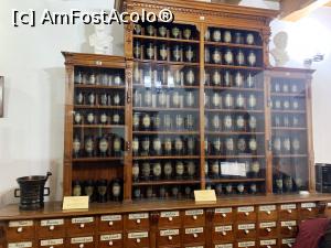 [P05] Mobilierul a fost făcut la Viena » foto by AZE
 - 
<span class="allrVoted glyphicon glyphicon-heart hidden" id="av1356461"></span>
<a class="m-l-10 hidden" id="sv1356461" onclick="voting_Foto_DelVot(,1356461,10746)" role="button">șterge vot <span class="glyphicon glyphicon-remove"></span></a>
<a id="v91356461" class=" c-red"  onclick="voting_Foto_SetVot(1356461)" role="button"><span class="glyphicon glyphicon-heart-empty"></span> <b>LIKE</b> = Votează poza</a> <img class="hidden"  id="f1356461W9" src="/imagini/loader.gif" border="0" /><span class="AjErrMes hidden" id="e1356461ErM"></span>
