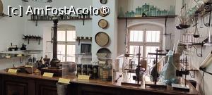 [P08] Laboratorul farmaciei. » foto by tata123 🔱
 - 
<span class="allrVoted glyphicon glyphicon-heart hidden" id="av1431936"></span>
<a class="m-l-10 hidden" id="sv1431936" onclick="voting_Foto_DelVot(,1431936,10746)" role="button">șterge vot <span class="glyphicon glyphicon-remove"></span></a>
<a id="v91431936" class=" c-red"  onclick="voting_Foto_SetVot(1431936)" role="button"><span class="glyphicon glyphicon-heart-empty"></span> <b>LIKE</b> = Votează poza</a> <img class="hidden"  id="f1431936W9" src="/imagini/loader.gif" border="0" /><span class="AjErrMes hidden" id="e1431936ErM"></span>