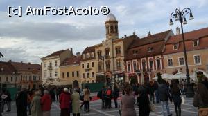 [P06] Piata Sfatului plina de turist ca de obicei » foto by mishu
 - 
<span class="allrVoted glyphicon glyphicon-heart hidden" id="av718507"></span>
<a class="m-l-10 hidden" id="sv718507" onclick="voting_Foto_DelVot(,718507,10781)" role="button">șterge vot <span class="glyphicon glyphicon-remove"></span></a>
<a id="v9718507" class=" c-red"  onclick="voting_Foto_SetVot(718507)" role="button"><span class="glyphicon glyphicon-heart-empty"></span> <b>LIKE</b> = Votează poza</a> <img class="hidden"  id="f718507W9" src="/imagini/loader.gif" border="0" /><span class="AjErrMes hidden" id="e718507ErM"></span>