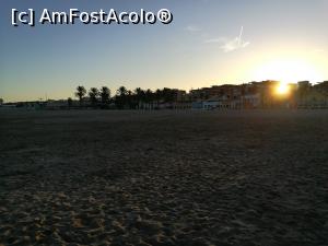[P21] Apus de soare în cartierul nostru » foto by crismis
 - 
<span class="allrVoted glyphicon glyphicon-heart hidden" id="av954910"></span>
<a class="m-l-10 hidden" id="sv954910" onclick="voting_Foto_DelVot(,954910,10788)" role="button">șterge vot <span class="glyphicon glyphicon-remove"></span></a>
<a id="v9954910" class=" c-red"  onclick="voting_Foto_SetVot(954910)" role="button"><span class="glyphicon glyphicon-heart-empty"></span> <b>LIKE</b> = Votează poza</a> <img class="hidden"  id="f954910W9" src="/imagini/loader.gif" border="0" /><span class="AjErrMes hidden" id="e954910ErM"></span>