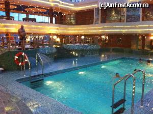[P05] piscina cu apa de mare si acoperis retractabil MSC SPLENDIDA » foto by bogdan 75
 - 
<span class="allrVoted glyphicon glyphicon-heart hidden" id="av503112"></span>
<a class="m-l-10 hidden" id="sv503112" onclick="voting_Foto_DelVot(,503112,10802)" role="button">șterge vot <span class="glyphicon glyphicon-remove"></span></a>
<a id="v9503112" class=" c-red"  onclick="voting_Foto_SetVot(503112)" role="button"><span class="glyphicon glyphicon-heart-empty"></span> <b>LIKE</b> = Votează poza</a> <img class="hidden"  id="f503112W9" src="/imagini/loader.gif" border="0" /><span class="AjErrMes hidden" id="e503112ErM"></span>