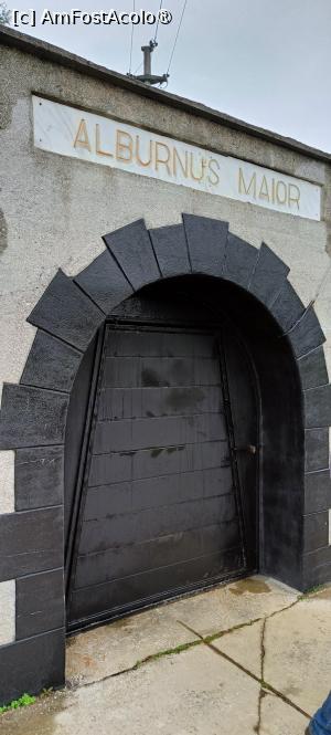 [P04] Intrare în galerie. » foto by tata123 🔱
 - 
<span class="allrVoted glyphicon glyphicon-heart hidden" id="av1501343"></span>
<a class="m-l-10 hidden" id="sv1501343" onclick="voting_Foto_DelVot(,1501343,10822)" role="button">șterge vot <span class="glyphicon glyphicon-remove"></span></a>
<a id="v91501343" class=" c-red"  onclick="voting_Foto_SetVot(1501343)" role="button"><span class="glyphicon glyphicon-heart-empty"></span> <b>LIKE</b> = Votează poza</a> <img class="hidden"  id="f1501343W9" src="/imagini/loader.gif" border="0" /><span class="AjErrMes hidden" id="e1501343ErM"></span>