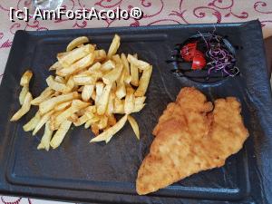 [P27] La cină, șnițel de pui pentru copii + cartofi prăjiți.  » foto by Floryn81
 - 
<span class="allrVoted glyphicon glyphicon-heart hidden" id="av1148043"></span>
<a class="m-l-10 hidden" id="sv1148043" onclick="voting_Foto_DelVot(,1148043,10833)" role="button">șterge vot <span class="glyphicon glyphicon-remove"></span></a>
<a id="v91148043" class=" c-red"  onclick="voting_Foto_SetVot(1148043)" role="button"><span class="glyphicon glyphicon-heart-empty"></span> <b>LIKE</b> = Votează poza</a> <img class="hidden"  id="f1148043W9" src="/imagini/loader.gif" border="0" /><span class="AjErrMes hidden" id="e1148043ErM"></span>