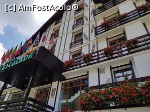 [P04] Hotelul Escalade - cazare elegantă în Poiana Brașov.  » foto by Floryn81
 - 
<span class="allrVoted glyphicon glyphicon-heart hidden" id="av1148020"></span>
<a class="m-l-10 hidden" id="sv1148020" onclick="voting_Foto_DelVot(,1148020,10833)" role="button">șterge vot <span class="glyphicon glyphicon-remove"></span></a>
<a id="v91148020" class=" c-red"  onclick="voting_Foto_SetVot(1148020)" role="button"><span class="glyphicon glyphicon-heart-empty"></span> <b>LIKE</b> = Votează poza</a> <img class="hidden"  id="f1148020W9" src="/imagini/loader.gif" border="0" /><span class="AjErrMes hidden" id="e1148020ErM"></span>