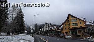 [P05] Hotel Escalade, văzut de pe strada Poiana Soarelui » foto by irinad
 - 
<span class="allrVoted glyphicon glyphicon-heart hidden" id="av1339595"></span>
<a class="m-l-10 hidden" id="sv1339595" onclick="voting_Foto_DelVot(,1339595,10833)" role="button">șterge vot <span class="glyphicon glyphicon-remove"></span></a>
<a id="v91339595" class=" c-red"  onclick="voting_Foto_SetVot(1339595)" role="button"><span class="glyphicon glyphicon-heart-empty"></span> <b>LIKE</b> = Votează poza</a> <img class="hidden"  id="f1339595W9" src="/imagini/loader.gif" border="0" /><span class="AjErrMes hidden" id="e1339595ErM"></span>