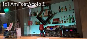 [P09] Hotel Escalade, la bar » foto by irinad
 - 
<span class="allrVoted glyphicon glyphicon-heart hidden" id="av1339599"></span>
<a class="m-l-10 hidden" id="sv1339599" onclick="voting_Foto_DelVot(,1339599,10833)" role="button">șterge vot <span class="glyphicon glyphicon-remove"></span></a>
<a id="v91339599" class=" c-red"  onclick="voting_Foto_SetVot(1339599)" role="button"><span class="glyphicon glyphicon-heart-empty"></span> <b>LIKE</b> = Votează poza</a> <img class="hidden"  id="f1339599W9" src="/imagini/loader.gif" border="0" /><span class="AjErrMes hidden" id="e1339599ErM"></span>