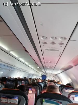 [P03] În avion » foto by mmierla
 - 
<span class="allrVoted glyphicon glyphicon-heart hidden" id="av1128729"></span>
<a class="m-l-10 hidden" id="sv1128729" onclick="voting_Foto_DelVot(,1128729,10840)" role="button">șterge vot <span class="glyphicon glyphicon-remove"></span></a>
<a id="v91128729" class=" c-red"  onclick="voting_Foto_SetVot(1128729)" role="button"><span class="glyphicon glyphicon-heart-empty"></span> <b>LIKE</b> = Votează poza</a> <img class="hidden"  id="f1128729W9" src="/imagini/loader.gif" border="0" /><span class="AjErrMes hidden" id="e1128729ErM"></span>