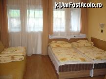 [P10] Camera tripla la parter corpul E.  » foto by ARA
 - 
<span class="allrVoted glyphicon glyphicon-heart hidden" id="av391460"></span>
<a class="m-l-10 hidden" id="sv391460" onclick="voting_Foto_DelVot(,391460,10923)" role="button">șterge vot <span class="glyphicon glyphicon-remove"></span></a>
<a id="v9391460" class=" c-red"  onclick="voting_Foto_SetVot(391460)" role="button"><span class="glyphicon glyphicon-heart-empty"></span> <b>LIKE</b> = Votează poza</a> <img class="hidden"  id="f391460W9" src="/imagini/loader.gif" border="0" /><span class="AjErrMes hidden" id="e391460ErM"></span>