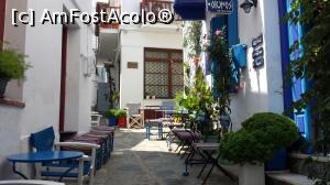 [P09] stradutele inguste si frumos colorate... din Skopelos Town » foto by liviukia
 - 
<span class="allrVoted glyphicon glyphicon-heart hidden" id="av783170"></span>
<a class="m-l-10 hidden" id="sv783170" onclick="voting_Foto_DelVot(,783170,10932)" role="button">șterge vot <span class="glyphicon glyphicon-remove"></span></a>
<a id="v9783170" class=" c-red"  onclick="voting_Foto_SetVot(783170)" role="button"><span class="glyphicon glyphicon-heart-empty"></span> <b>LIKE</b> = Votează poza</a> <img class="hidden"  id="f783170W9" src="/imagini/loader.gif" border="0" /><span class="AjErrMes hidden" id="e783170ErM"></span>