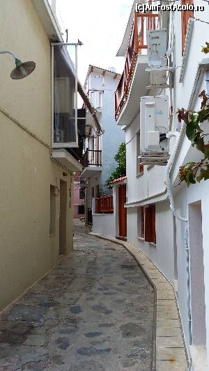 [P74] Skopelos Town » foto by Cris
 - 
<span class="allrVoted glyphicon glyphicon-heart hidden" id="av629180"></span>
<a class="m-l-10 hidden" id="sv629180" onclick="voting_Foto_DelVot(,629180,10932)" role="button">șterge vot <span class="glyphicon glyphicon-remove"></span></a>
<a id="v9629180" class=" c-red"  onclick="voting_Foto_SetVot(629180)" role="button"><span class="glyphicon glyphicon-heart-empty"></span> <b>LIKE</b> = Votează poza</a> <img class="hidden"  id="f629180W9" src="/imagini/loader.gif" border="0" /><span class="AjErrMes hidden" id="e629180ErM"></span>