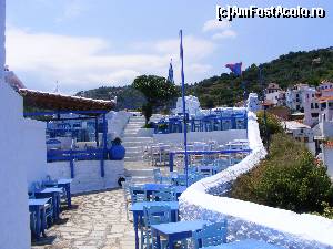 [P94] Skopelos Town - Uzeria Anatoli » foto by Cris
 - 
<span class="allrVoted glyphicon glyphicon-heart hidden" id="av629200"></span>
<a class="m-l-10 hidden" id="sv629200" onclick="voting_Foto_DelVot(,629200,10932)" role="button">șterge vot <span class="glyphicon glyphicon-remove"></span></a>
<a id="v9629200" class=" c-red"  onclick="voting_Foto_SetVot(629200)" role="button"><span class="glyphicon glyphicon-heart-empty"></span> <b>LIKE</b> = Votează poza</a> <img class="hidden"  id="f629200W9" src="/imagini/loader.gif" border="0" /><span class="AjErrMes hidden" id="e629200ErM"></span>