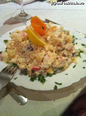 [P12] SALATA DE BEOF CU CRAB SEARA LA DEMIPENSIUNE » foto by bogdan 75
 - 
<span class="allrVoted glyphicon glyphicon-heart hidden" id="av700565"></span>
<a class="m-l-10 hidden" id="sv700565" onclick="voting_Foto_DelVot(,700565,10963)" role="button">șterge vot <span class="glyphicon glyphicon-remove"></span></a>
<a id="v9700565" class=" c-red"  onclick="voting_Foto_SetVot(700565)" role="button"><span class="glyphicon glyphicon-heart-empty"></span> <b>LIKE</b> = Votează poza</a> <img class="hidden"  id="f700565W9" src="/imagini/loader.gif" border="0" /><span class="AjErrMes hidden" id="e700565ErM"></span>