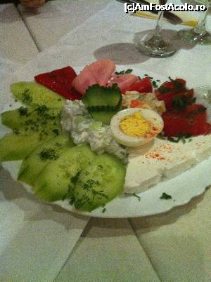 [P13] SALATA ÁRENA: LA A-LA CART » foto by bogdan 75
 - 
<span class="allrVoted glyphicon glyphicon-heart hidden" id="av700566"></span>
<a class="m-l-10 hidden" id="sv700566" onclick="voting_Foto_DelVot(,700566,10963)" role="button">șterge vot <span class="glyphicon glyphicon-remove"></span></a>
<a id="v9700566" class=" c-red"  onclick="voting_Foto_SetVot(700566)" role="button"><span class="glyphicon glyphicon-heart-empty"></span> <b>LIKE</b> = Votează poza</a> <img class="hidden"  id="f700566W9" src="/imagini/loader.gif" border="0" /><span class="AjErrMes hidden" id="e700566ErM"></span>