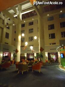 [P18] barul din atrium » foto by station5*
 - 
<span class="allrVoted glyphicon glyphicon-heart hidden" id="av292477"></span>
<a class="m-l-10 hidden" id="sv292477" onclick="voting_Foto_DelVot(,292477,10976)" role="button">șterge vot <span class="glyphicon glyphicon-remove"></span></a>
<a id="v9292477" class=" c-red"  onclick="voting_Foto_SetVot(292477)" role="button"><span class="glyphicon glyphicon-heart-empty"></span> <b>LIKE</b> = Votează poza</a> <img class="hidden"  id="f292477W9" src="/imagini/loader.gif" border="0" /><span class="AjErrMes hidden" id="e292477ErM"></span>