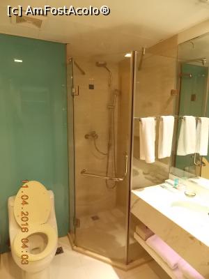 [P16] Beijing, Novotel Xin Qiao Hotel, baia dotată cu tot ce este necesar » foto by mprofeanu
 - 
<span class="allrVoted glyphicon glyphicon-heart hidden" id="av762056"></span>
<a class="m-l-10 hidden" id="sv762056" onclick="voting_Foto_DelVot(,762056,10976)" role="button">șterge vot <span class="glyphicon glyphicon-remove"></span></a>
<a id="v9762056" class=" c-red"  onclick="voting_Foto_SetVot(762056)" role="button"><span class="glyphicon glyphicon-heart-empty"></span> <b>LIKE</b> = Votează poza</a> <img class="hidden"  id="f762056W9" src="/imagini/loader.gif" border="0" /><span class="AjErrMes hidden" id="e762056ErM"></span>