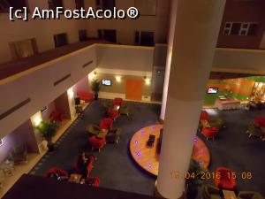 [P22] Beijing, Novotel Xin Qiao Hotel, Curtea interioară văzută din camera în care am locuit » foto by mprofeanu
 - 
<span class="allrVoted glyphicon glyphicon-heart hidden" id="av762063"></span>
<a class="m-l-10 hidden" id="sv762063" onclick="voting_Foto_DelVot(,762063,10976)" role="button">șterge vot <span class="glyphicon glyphicon-remove"></span></a>
<a id="v9762063" class=" c-red"  onclick="voting_Foto_SetVot(762063)" role="button"><span class="glyphicon glyphicon-heart-empty"></span> <b>LIKE</b> = Votează poza</a> <img class="hidden"  id="f762063W9" src="/imagini/loader.gif" border="0" /><span class="AjErrMes hidden" id="e762063ErM"></span>