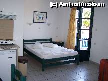 [P01] Camera Hotel Aeolis » foto by vlado2
 - 
<span class="allrVoted glyphicon glyphicon-heart hidden" id="av292551"></span>
<a class="m-l-10 hidden" id="sv292551" onclick="voting_Foto_DelVot(,292551,10983)" role="button">șterge vot <span class="glyphicon glyphicon-remove"></span></a>
<a id="v9292551" class=" c-red"  onclick="voting_Foto_SetVot(292551)" role="button"><span class="glyphicon glyphicon-heart-empty"></span> <b>LIKE</b> = Votează poza</a> <img class="hidden"  id="f292551W9" src="/imagini/loader.gif" border="0" /><span class="AjErrMes hidden" id="e292551ErM"></span>