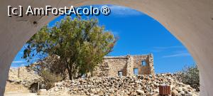 [P50] Intrarea în castel se face prin biserica Panagia Kastrou » foto by irinad
 - 
<span class="allrVoted glyphicon glyphicon-heart hidden" id="av1492588"></span>
<a class="m-l-10 hidden" id="sv1492588" onclick="voting_Foto_DelVot(,1492588,10991)" role="button">șterge vot <span class="glyphicon glyphicon-remove"></span></a>
<a id="v91492588" class=" c-red"  onclick="voting_Foto_SetVot(1492588)" role="button"><span class="glyphicon glyphicon-heart-empty"></span> <b>LIKE</b> = Votează poza</a> <img class="hidden"  id="f1492588W9" src="/imagini/loader.gif" border="0" /><span class="AjErrMes hidden" id="e1492588ErM"></span>