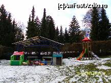 [P07] Locul rezervat celor mici si mesele de tenis pentru parinti » foto by Alina53
 - 
<span class="allrVoted glyphicon glyphicon-heart hidden" id="av293589"></span>
<a class="m-l-10 hidden" id="sv293589" onclick="voting_Foto_DelVot(,293589,11000)" role="button">șterge vot <span class="glyphicon glyphicon-remove"></span></a>
<a id="v9293589" class=" c-red"  onclick="voting_Foto_SetVot(293589)" role="button"><span class="glyphicon glyphicon-heart-empty"></span> <b>LIKE</b> = Votează poza</a> <img class="hidden"  id="f293589W9" src="/imagini/loader.gif" border="0" /><span class="AjErrMes hidden" id="e293589ErM"></span>