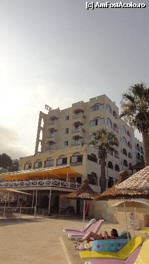 [P10] Hotelul vazut de pe ponton, dupa cum se observa toate camerele au vedere spre mare... chiar daca difera peisajul.  » foto by Nasshu
 - 
<span class="allrVoted glyphicon glyphicon-heart hidden" id="av353920"></span>
<a class="m-l-10 hidden" id="sv353920" onclick="voting_Foto_DelVot(,353920,11008)" role="button">șterge vot <span class="glyphicon glyphicon-remove"></span></a>
<a id="v9353920" class=" c-red"  onclick="voting_Foto_SetVot(353920)" role="button"><span class="glyphicon glyphicon-heart-empty"></span> <b>LIKE</b> = Votează poza</a> <img class="hidden"  id="f353920W9" src="/imagini/loader.gif" border="0" /><span class="AjErrMes hidden" id="e353920ErM"></span>