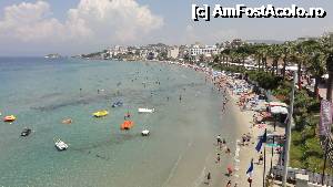 [P13] Plaja Lady's Beach, vazuta de la terasa, dupa cum observati nu am exagerat cu claritatea apei.  » foto by Nasshu
 - 
<span class="allrVoted glyphicon glyphicon-heart hidden" id="av353923"></span>
<a class="m-l-10 hidden" id="sv353923" onclick="voting_Foto_DelVot(,353923,11008)" role="button">șterge vot <span class="glyphicon glyphicon-remove"></span></a>
<a id="v9353923" class=" c-red"  onclick="voting_Foto_SetVot(353923)" role="button"><span class="glyphicon glyphicon-heart-empty"></span> <b>LIKE</b> = Votează poza</a> <img class="hidden"  id="f353923W9" src="/imagini/loader.gif" border="0" /><span class="AjErrMes hidden" id="e353923ErM"></span>