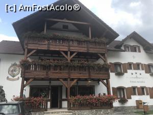 [P02] Cabana Popasul Craiului - prima impresie: excelentă » foto by nicole33
 - 
<span class="allrVoted glyphicon glyphicon-heart hidden" id="av1004497"></span>
<a class="m-l-10 hidden" id="sv1004497" onclick="voting_Foto_DelVot(,1004497,11015)" role="button">șterge vot <span class="glyphicon glyphicon-remove"></span></a>
<a id="v91004497" class=" c-red"  onclick="voting_Foto_SetVot(1004497)" role="button"><span class="glyphicon glyphicon-heart-empty"></span> <b>LIKE</b> = Votează poza</a> <img class="hidden"  id="f1004497W9" src="/imagini/loader.gif" border="0" /><span class="AjErrMes hidden" id="e1004497ErM"></span>