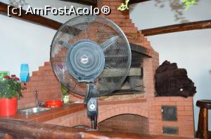[P18] Loc de grătar de pe terasa restaurantului Casa Rustică din Zărneşti, jud. Braşov » foto by traian.leuca †
 - 
<span class="allrVoted glyphicon glyphicon-heart hidden" id="av897134"></span>
<a class="m-l-10 hidden" id="sv897134" onclick="voting_Foto_DelVot(,897134,11015)" role="button">șterge vot <span class="glyphicon glyphicon-remove"></span></a>
<a id="v9897134" class=" c-red"  onclick="voting_Foto_SetVot(897134)" role="button"><span class="glyphicon glyphicon-heart-empty"></span> <b>LIKE</b> = Votează poza</a> <img class="hidden"  id="f897134W9" src="/imagini/loader.gif" border="0" /><span class="AjErrMes hidden" id="e897134ErM"></span>
