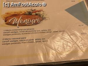 [P10] meniul de la Jimmy's Corner este suficient de bogat pentru un bistro » foto by Dan&Ema
 - 
<span class="allrVoted glyphicon glyphicon-heart hidden" id="av1200460"></span>
<a class="m-l-10 hidden" id="sv1200460" onclick="voting_Foto_DelVot(,1200460,11015)" role="button">șterge vot <span class="glyphicon glyphicon-remove"></span></a>
<a id="v91200460" class=" c-red"  onclick="voting_Foto_SetVot(1200460)" role="button"><span class="glyphicon glyphicon-heart-empty"></span> <b>LIKE</b> = Votează poza</a> <img class="hidden"  id="f1200460W9" src="/imagini/loader.gif" border="0" /><span class="AjErrMes hidden" id="e1200460ErM"></span>