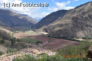 [P01] Valea Urubamba - loc de belvedere in apropiere de Pisac » foto by Pușcașu Marin
 - 
<span class="allrVoted glyphicon glyphicon-heart hidden" id="av922010"></span>
<a class="m-l-10 hidden" id="sv922010" onclick="voting_Foto_DelVot(,922010,11018)" role="button">șterge vot <span class="glyphicon glyphicon-remove"></span></a>
<a id="v9922010" class=" c-red"  onclick="voting_Foto_SetVot(922010)" role="button"><span class="glyphicon glyphicon-heart-empty"></span> <b>LIKE</b> = Votează poza</a> <img class="hidden"  id="f922010W9" src="/imagini/loader.gif" border="0" /><span class="AjErrMes hidden" id="e922010ErM"></span>
