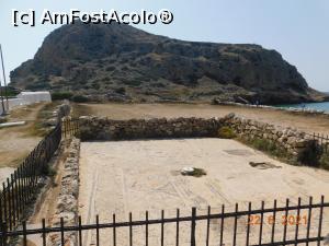 [P56] Paleokastro în vârful colinei şi ruinele bisericii Agia Sofia, plus un mozaic » foto by irinad
 - 
<span class="allrVoted glyphicon glyphicon-heart hidden" id="av1285140"></span>
<a class="m-l-10 hidden" id="sv1285140" onclick="voting_Foto_DelVot(,1285140,11021)" role="button">șterge vot <span class="glyphicon glyphicon-remove"></span></a>
<a id="v91285140" class=" c-red"  onclick="voting_Foto_SetVot(1285140)" role="button"><span class="glyphicon glyphicon-heart-empty"></span> <b>LIKE</b> = Votează poza</a> <img class="hidden"  id="f1285140W9" src="/imagini/loader.gif" border="0" /><span class="AjErrMes hidden" id="e1285140ErM"></span>